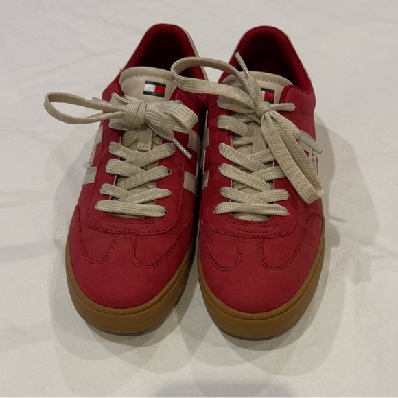 Tommy Hilfiger Red Maisie Leather Sneakers | Gum Sole | Size 8.5 - Picture 9 of 9